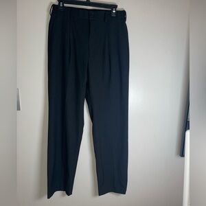 Uniqlo Smart Ankle Black Pants Men’s Pants Stretch Adjust. Waist 28-30, Short